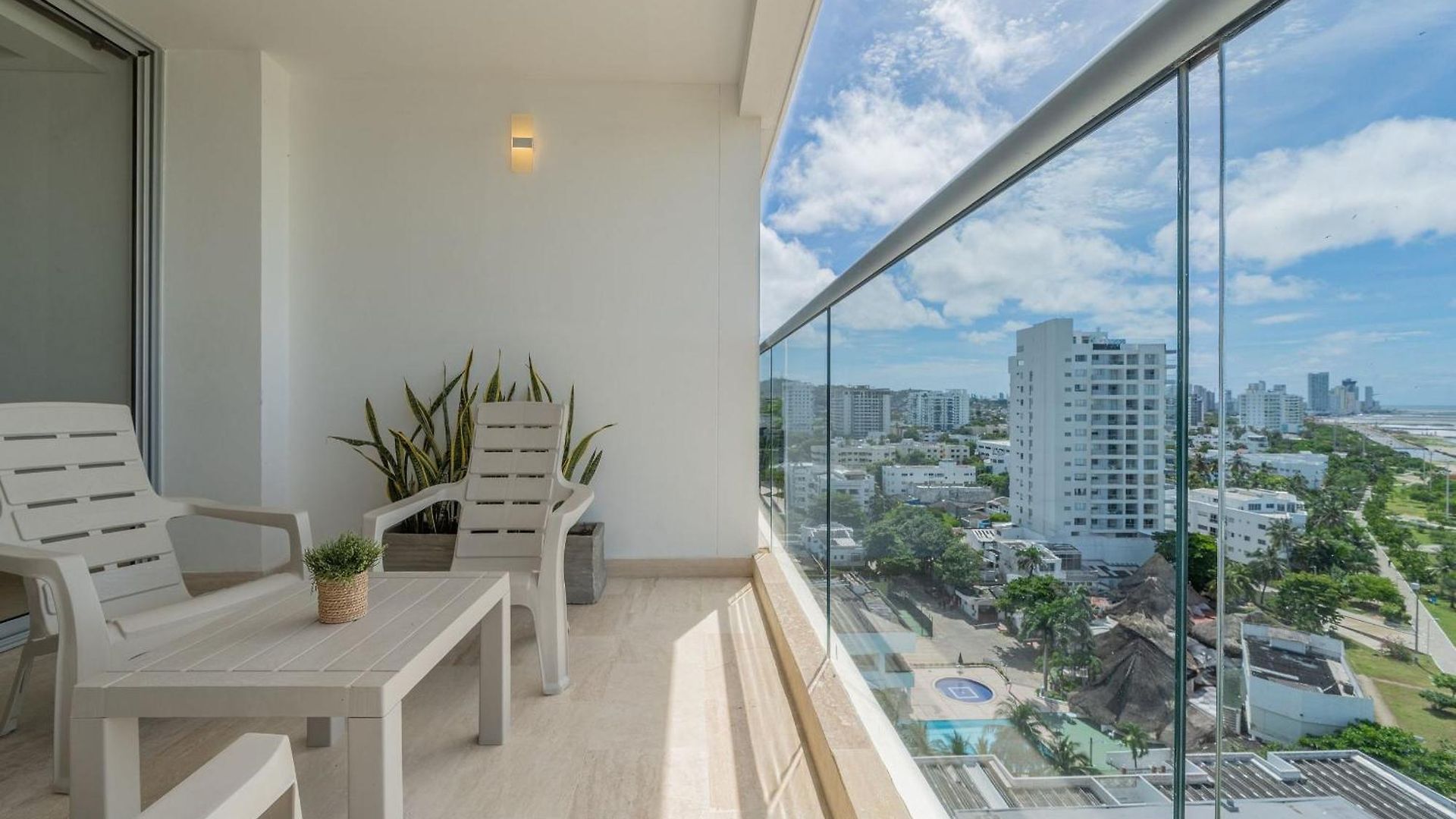 Exclusivo Nuevo Frente Al Mar Apartamento *