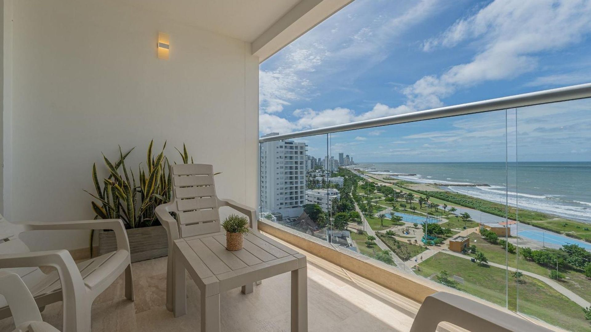 Apartamento Exclusivo Nuevo Frente Al Mar